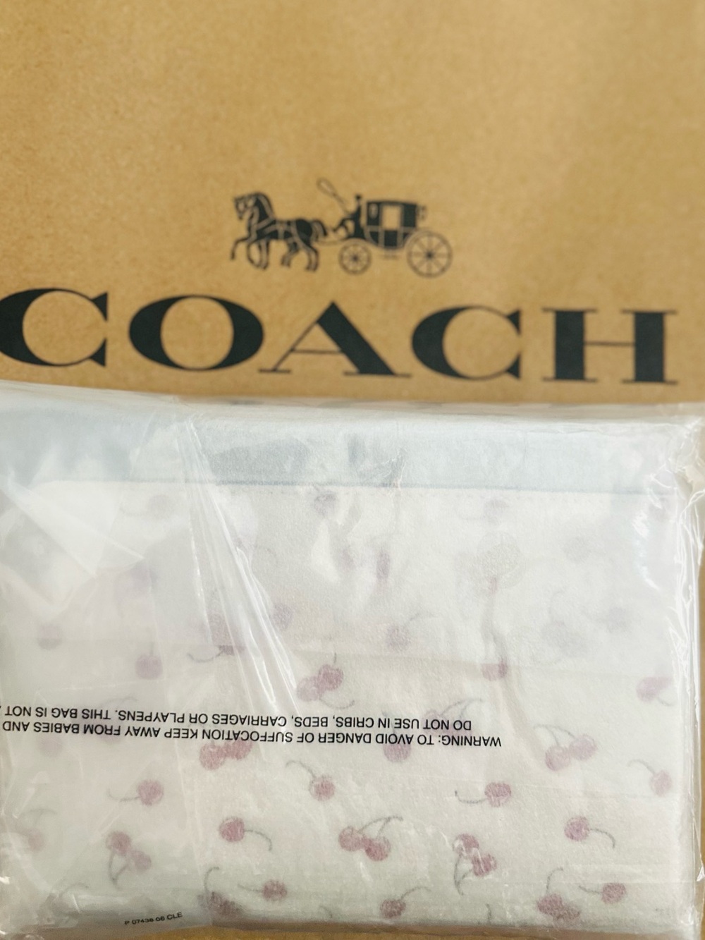 Coach White Cherry Print Wristlet with Gold Logo - Picture 5 of 6